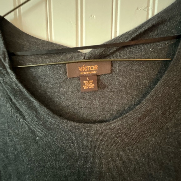 Victor Wool Mid Sleeved Tunic (L) - Picture 2 of 3